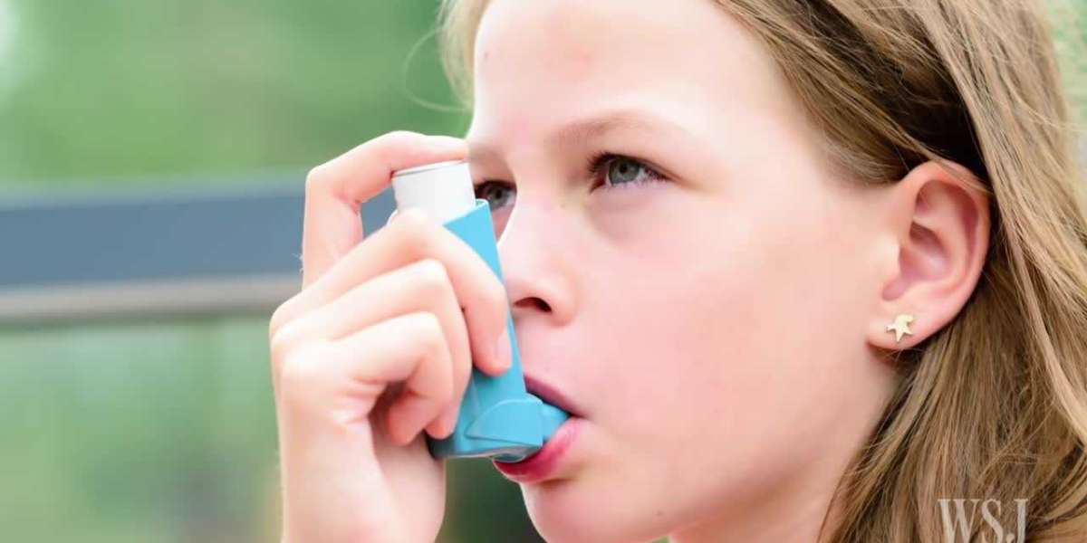 Can One Use an Aerocort Inhaler in the Case of a Dry Cough?